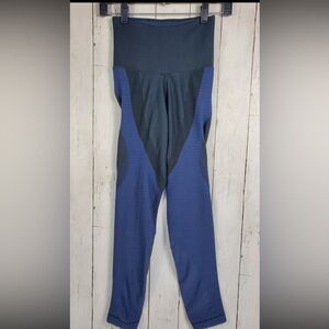 Nike zoned sculpt compression leggings, size xs